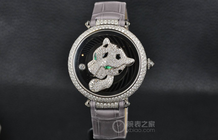 cartier panthere joueuse watch